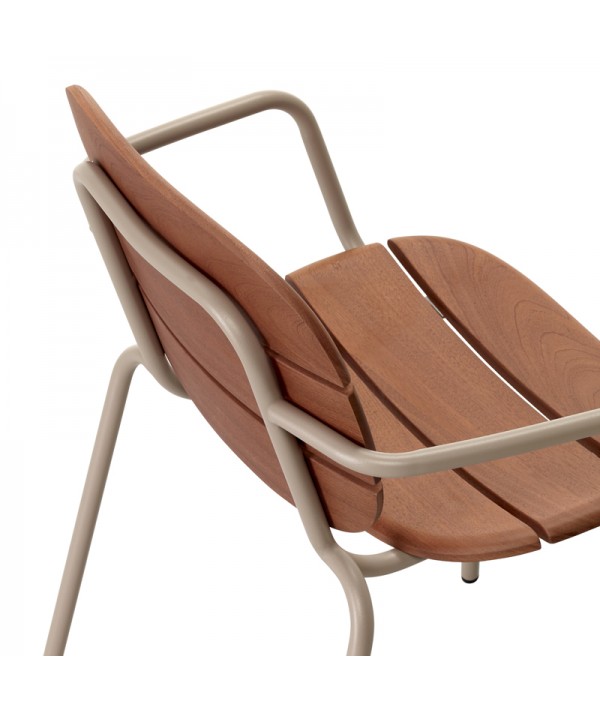 Sedia Si-si wood con braccioli in legno per esterno scab design acciaio