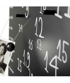 Calendario perpetuo Krok Black di dESIGNoBJECT particolari