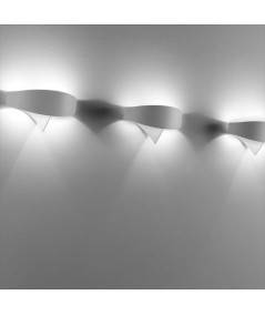 Applique scudo di Selène bianco laterale