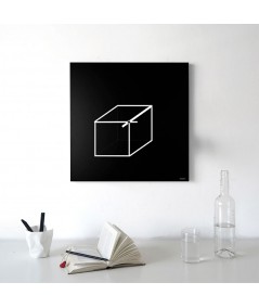 Orologio da parete Cube realizzato su lasta di metallo serigrafata a mano, foto ambientata